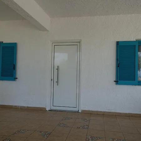 Apartment In In Direkt Am Kalloni (Peloponnese)