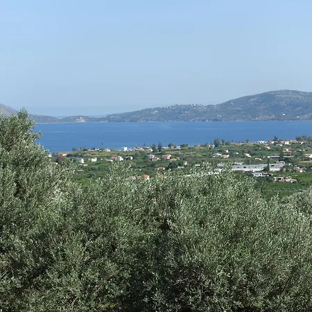 In In Direkt Am * Kalloni (Peloponnese)