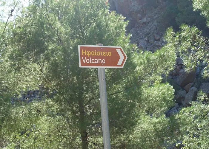 In In Direkt Am * Kalloni (Peloponnese)